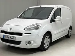 Vit Begagnad 2015 Peugeot Partner Minibuss | 30 000 kr (Superpris)