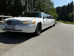 Vit Begagnad 2001 Lincoln Town Car Sedan | 54 000 kr
