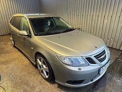 Grön Begagnad 2009 Saab 9-3 Linear Kombi | 27 000 kr (Marknadspris)