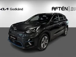 Grå (interstellar grey metallic) Begagnad 2022 Kia e-Niro 2 SUV | 284 800 kr (Marknadspris)
