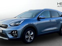 Blå (blue) Begagnad 2020 Kia Niro Advance SUV | 259 900 kr (Dyr)