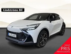 Vit Begagnad 2023 Toyota C-HR Edition SUV | 439 900 kr (Marknadspris)