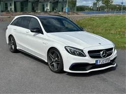 Vit Begagnad 2017 Mercedes C63 AMG AMG Kombi | 530 000 kr (Marknadspris)