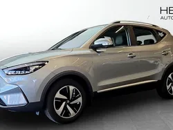 Grå (silver) Begagnad 2022 MG ZS Luxury Sedan | 249 900 kr (Bra pris)