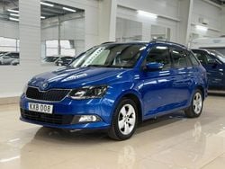Blå Begagnad 2017 Skoda Fabia Style Kombi | 99 900 kr (Marknadspris)