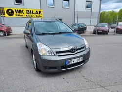 Grå Begagnad 2006 Toyota Corolla Verso Minibuss | 42 900 kr (Marknadspris)