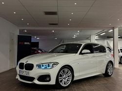 Vit Begagnad 2016 BMW 118 M Sport Halvkombi | 139 900 kr (Marknadspris)