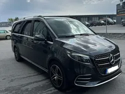 Grå Begagnad 2025 Mercedes V300 Avantgarde Minibuss | 860 000 kr (Dyr)