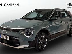 Grön (green) Begagnad 2022 Kia e-Niro 2 SUV | 309 900 kr (Dyr)