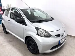 Silver Begagnad 2008 Toyota Aygo Halvkombi | 13 000 kr (Superpris)
