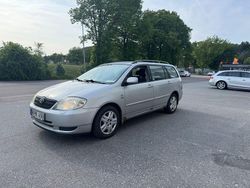 Silver Begagnad 2003 Toyota Corolla Kombi | 11 900 kr