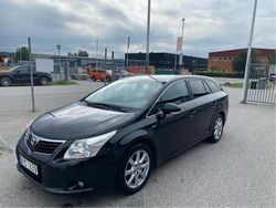 Svart Begagnad 2010 Toyota Avensis Executive Kombi | 65 000 kr (Marknadspris)