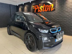 Svart Begagnad 2016 BMW i3 Comfort Edition Halvkombi | 127 000 kr