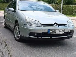 Silver Begagnad 2006 Citroën C5 Halvkombi | 10 900 kr (Marknadspris)