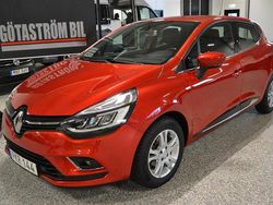 Röd Begagnad 2017 Renault Clio IV Halvkombi | 89 000 kr (Marknadspris)