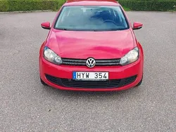Röd Begagnad 2009 VW Golf VI Halvkombi | 50 000 kr (Bra pris)
