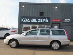 Ljusgrå Begagnad 2005 Volvo V70 Business Edition Kombi | 29 900 kr (Marknadspris)