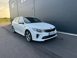 Vit Begagnad 2016 Kia Optima GT-Line Kombi | 179 900 kr (Marknadspris)