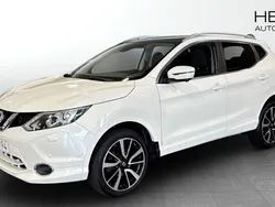 Vit (white) Begagnad 2016 Nissan Qashqai Pack SUV | 154 900 kr