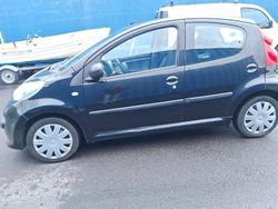Svart Begagnad 2008 Peugeot 107 Halvkombi | 23 900 kr (Marknadspris)