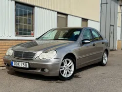 Silver Begagnad 2004 Mercedes C180 Sedan | 49 000 kr (Marknadspris)