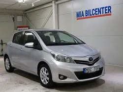 Silver Begagnad 2011 Toyota Yaris Halvkombi | 79 900 kr (Dyr)