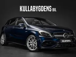 Mörkblå Begagnad 2017 Mercedes A45 AMG AMG Halvkombi | 329 000 kr (Marknadspris)