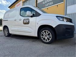 Vit Begagnad 2019 Peugeot Partner Minibuss | 99 000 kr