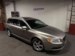 Ljusbrun Begagnad 2011 Volvo V70 Summum Kombi | 99 900 kr (Marknadspris)