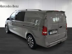 Svart Begagnad 2025 Mercedes Vito Minibuss | 563 000 kr