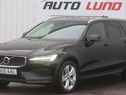 Svart Begagnad 2022 Volvo V60 CC Kombi | 175 000 kr (Bra pris)