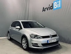 Silver Begagnad 2014 VW Golf VII Highline Halvkombi | 134 700 kr (Marknadspris)