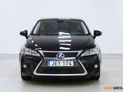 Svart Begagnad 2015 Lexus CT200h Halvkombi | 159 900 kr (Marknadspris)