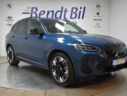 Blå Begagnad 2022 BMW iX3 M Sport SUV | 489 500 kr (Marknadspris)