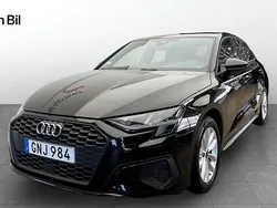 Brilliantsvart Begagnad 2022 Audi A3 Proline | 244 000 kr (Marknadspris)