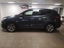 Mörkblå (blå) Begagnad 2015 Hyundai Santa Fe Premium SUV | 109 800 kr (Bra pris)