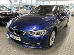 Blå (blå metallic) Begagnad 2018 BMW 320 Sport Line Kombi | 199 000 kr (Superpris)