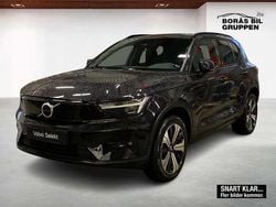 Svart Begagnad 2023 Volvo XC40 Plus SUV | 339 000 kr