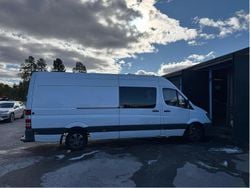 Vit Begagnad 2010 Mercedes 316 Van | 165 000 kr