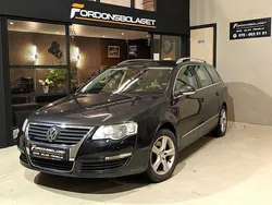 Mörkbrun Begagnad 2009 VW Passat Sportline Kombi | 44 900 kr (Lite dyr)