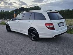 Vit Begagnad 2010 Mercedes C300 Avantgarde Kombi | 69 000 kr