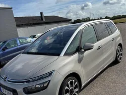 Brun Begagnad 2016 Citroën Grand C4 Picasso Minibuss | 89 000 kr (Marknadspris)