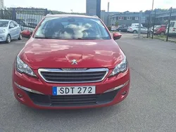 Mörkröd (röd) Begagnad 2014 Peugeot 308 Active Kombi | 53 900 kr (Marknadspris)