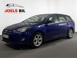 Blå Begagnad 2014 Ford Focus Titanium Kombi | 76 900 kr (Bra pris)