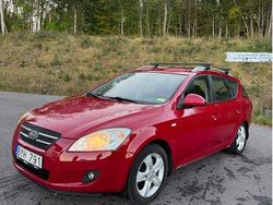 Röd Begagnad 2008 Kia Ceed Sportswagon EX Kombi | 25 000 kr (Dyr)