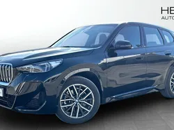 Svart (black) Begagnad 2023 BMW iX1 M Sport SUV | 464 700 kr (Superpris)