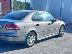 Grå Begagnad 2005 Saab 9-3 Linear Sedan | 10 000 kr (Marknadspris)