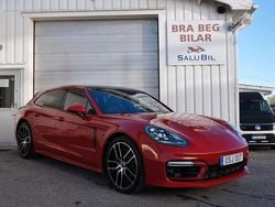 Röd Begagnad 2023 Porsche Panamera 4 Platinum Edition Sedan | 869 000 kr (Superpris)