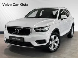 Vit Begagnad 2022 Volvo XC40 Momentum SUV | 299 900 kr (Marknadspris)