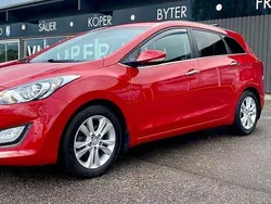 Röd Begagnad 2014 Hyundai i30 Kombi | 94 900 kr (Marknadspris)